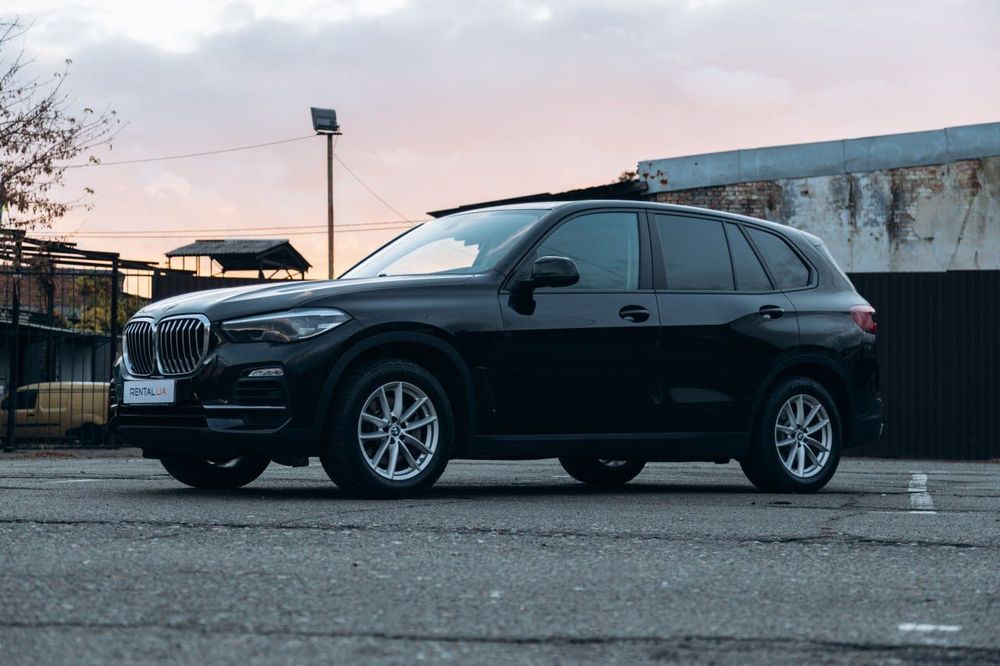 BMW X5 в оренду | Знижка до 15% | Подобрав та довгострокова оренда