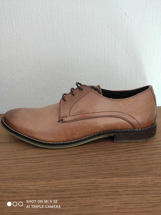 Clarks skórzane buty roz 41.5