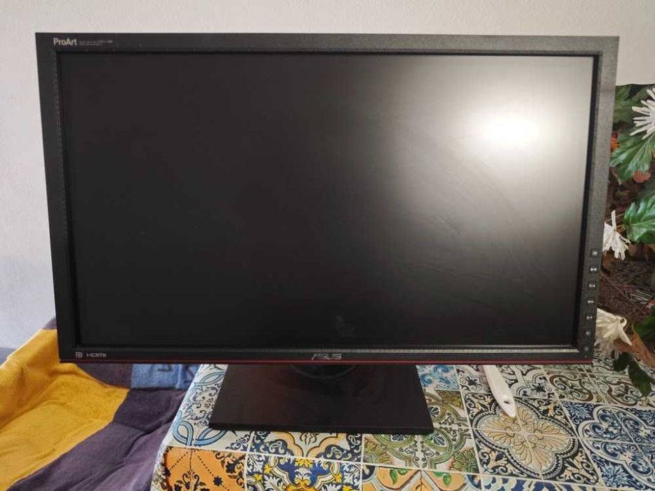 Monitor Asus ProArt PA238Q 23" IPS (Para Peças / Reparar - Avariado)