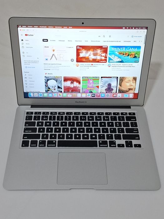 MacBook Air | Ecrã retina retina de 11,6 '' | Intel Core i5 de 1,7 Ghz | macOS Monterey Original | Estado NOVO
