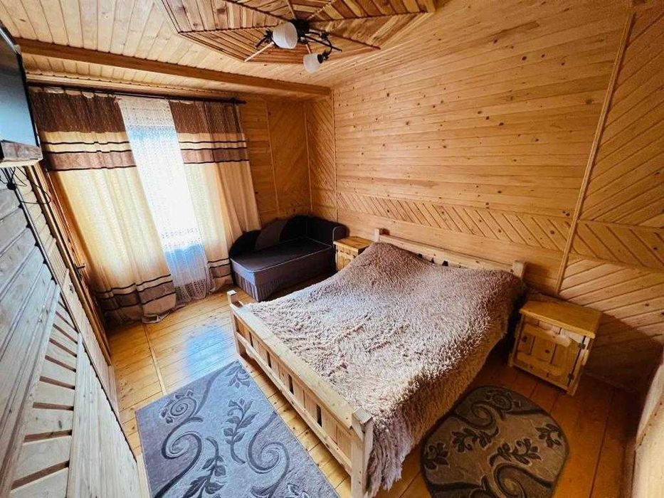 Котедж "Садиба Біля Річки"