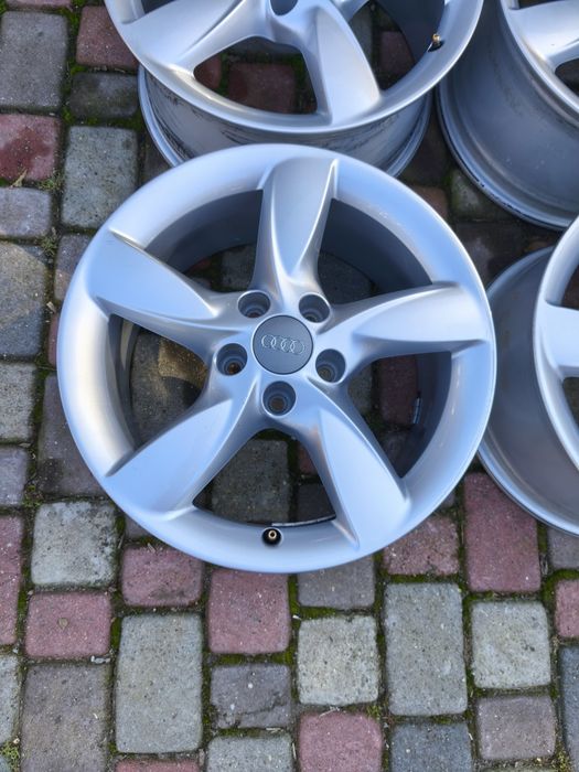 Felgi aluminiowe 17 5x112 Oryg Audi A6 C7 C6 A4 B8 B9 B7 B6 A5 B10 - 5x112