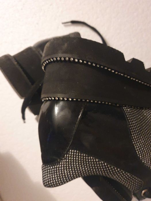 Eleganckie i sportowe, buty  ARTIKER damskie firmowe!!