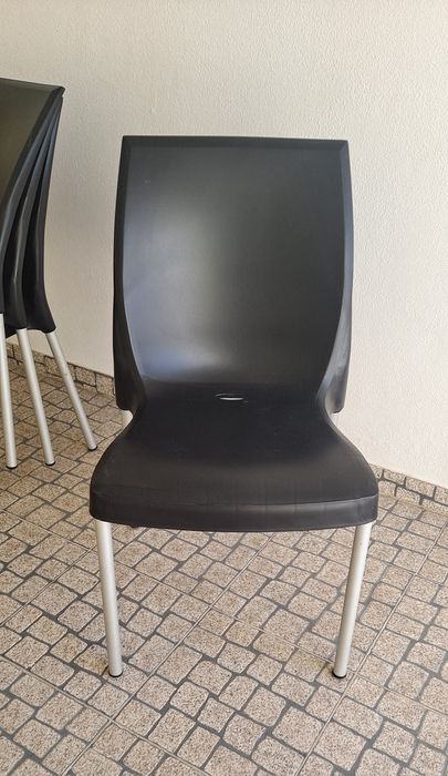 1 cadeira 10€ - 4 cadeiras 30€