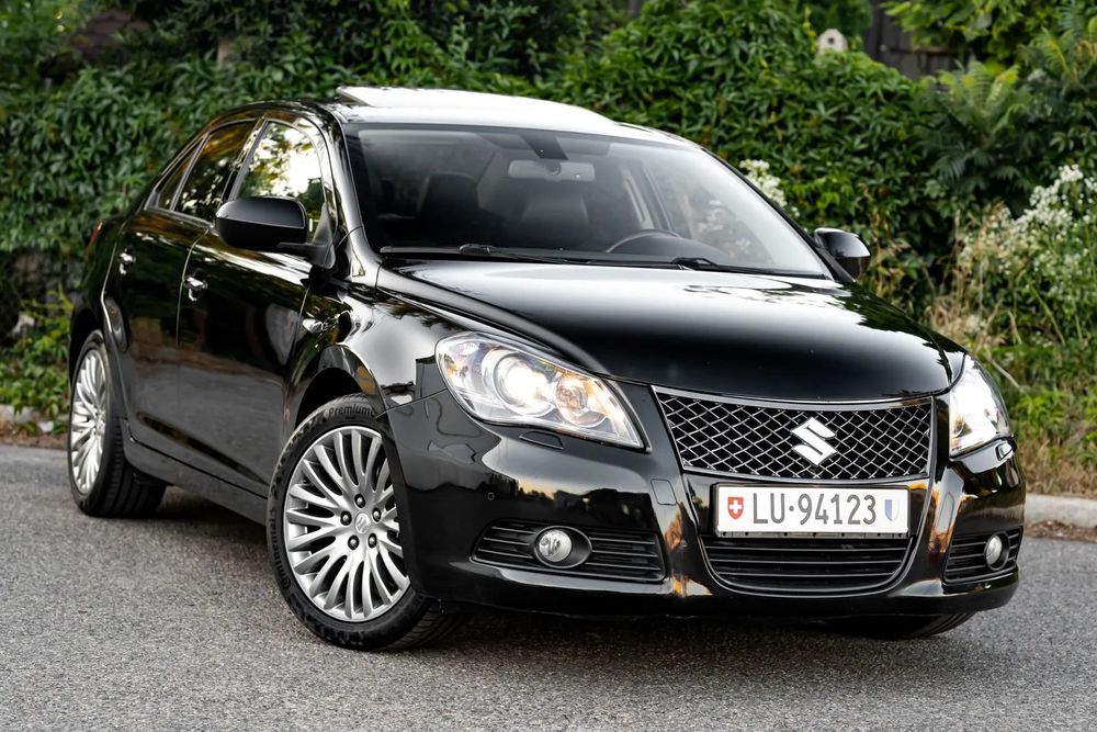Suzuki Kizashi Zakup z Gwarancją