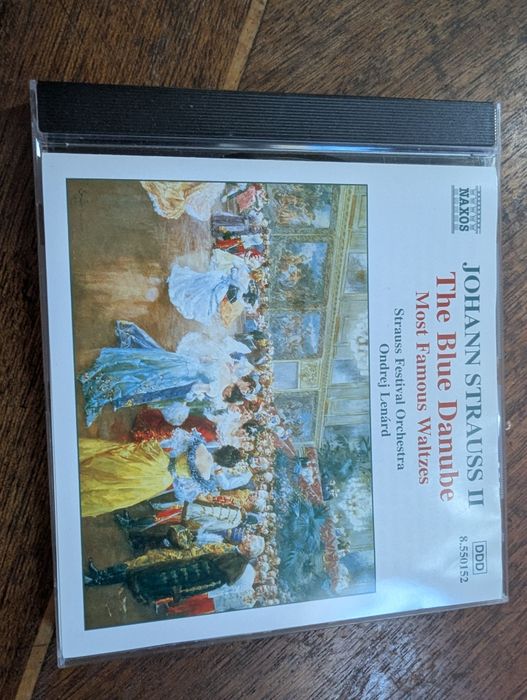 CD Johann Strauss II – The Blue Danube Waltzes Naxos DDD