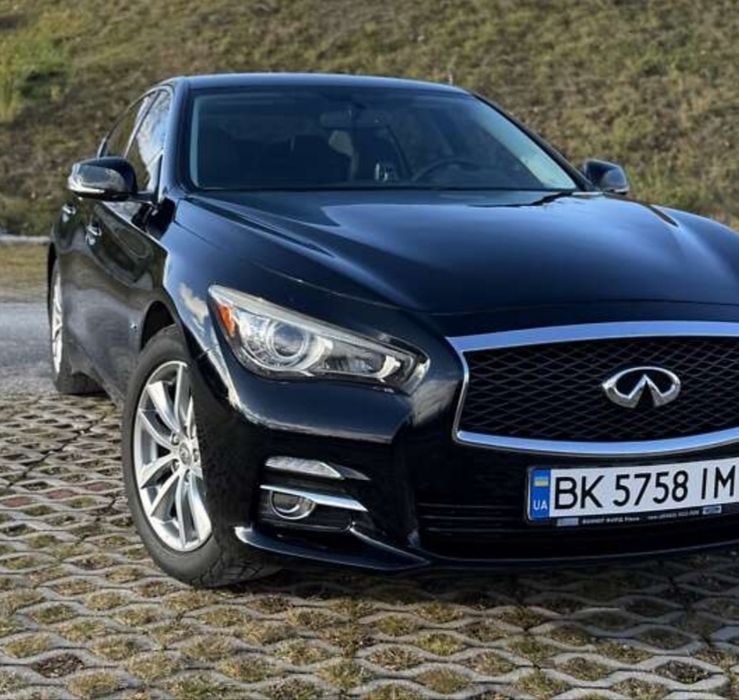 Infinity Q50 2.0t