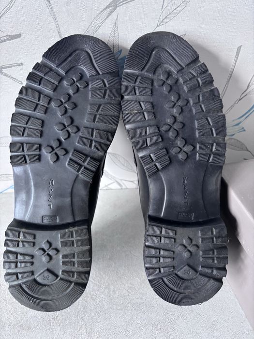 Лофери Gant 36,5 р