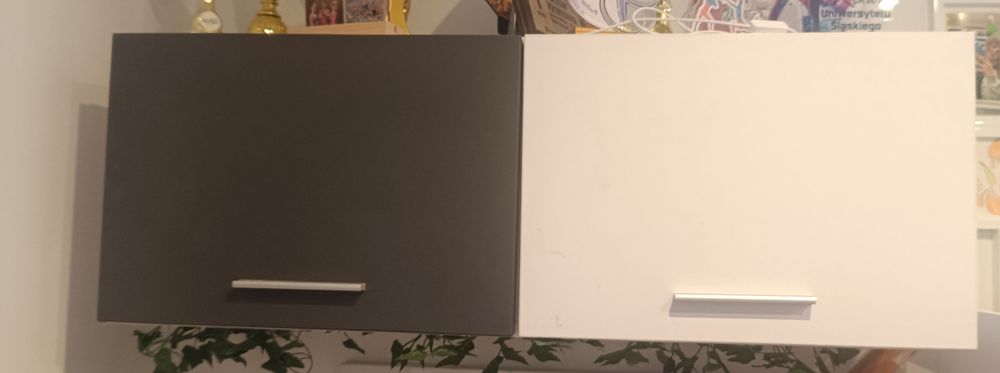 Regał - kształt domek