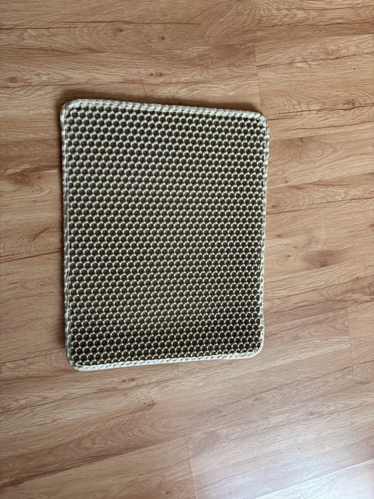 Mata dla Kota pod kuwetę