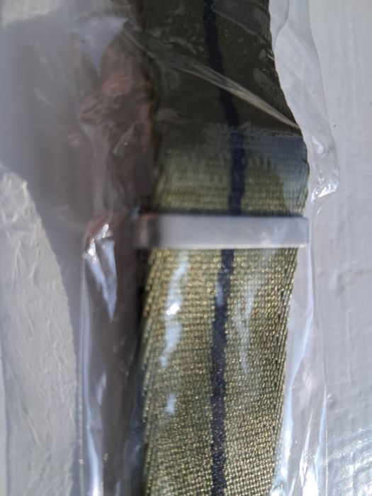 Ремінець  для годинника фірми StrapHabit 22мм у військовому стилі Нови