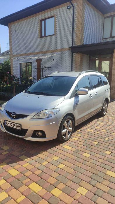 Mazda 5, 2010 року випуску