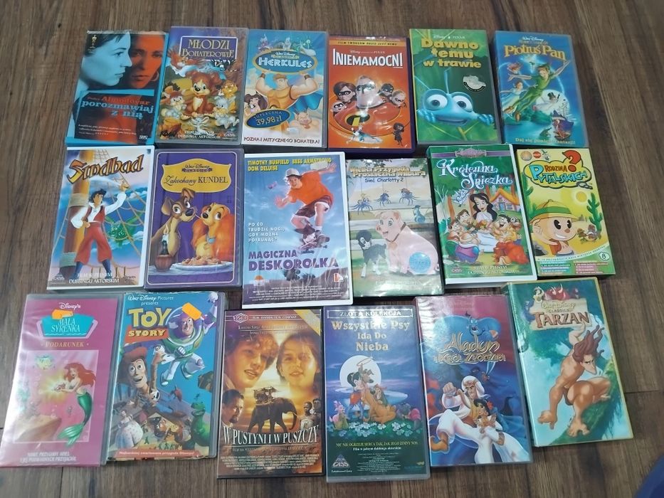 Kasety VHS Całość