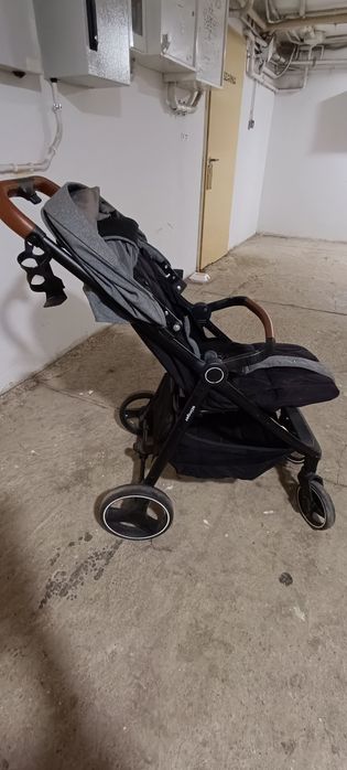 Wózek spacerowy Stinger  i śpiworek