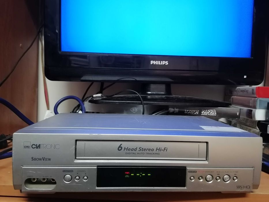 Magnetowid VHS Clatronic VCR598 HI-FI stereo ( PHILIPS,FUNAI)