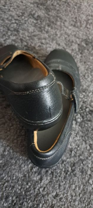 Clarks czarne buty skora naturalna roz 38 jak nowe