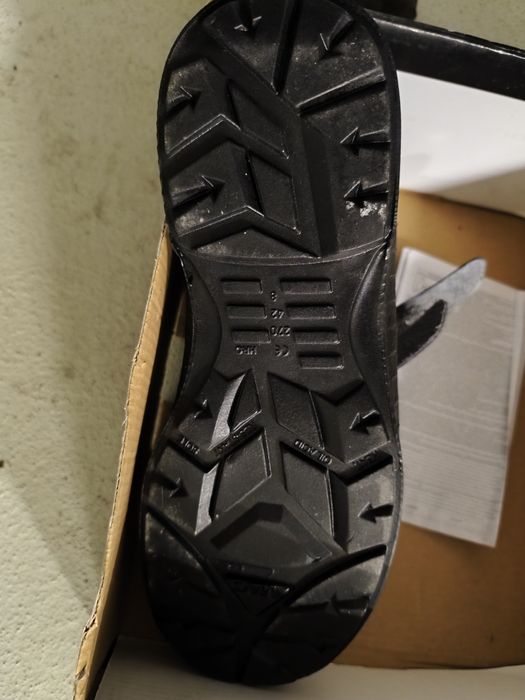 Trzewiki spawalnicze rozmiar 42