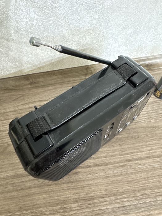 Радіоприймач, колонка