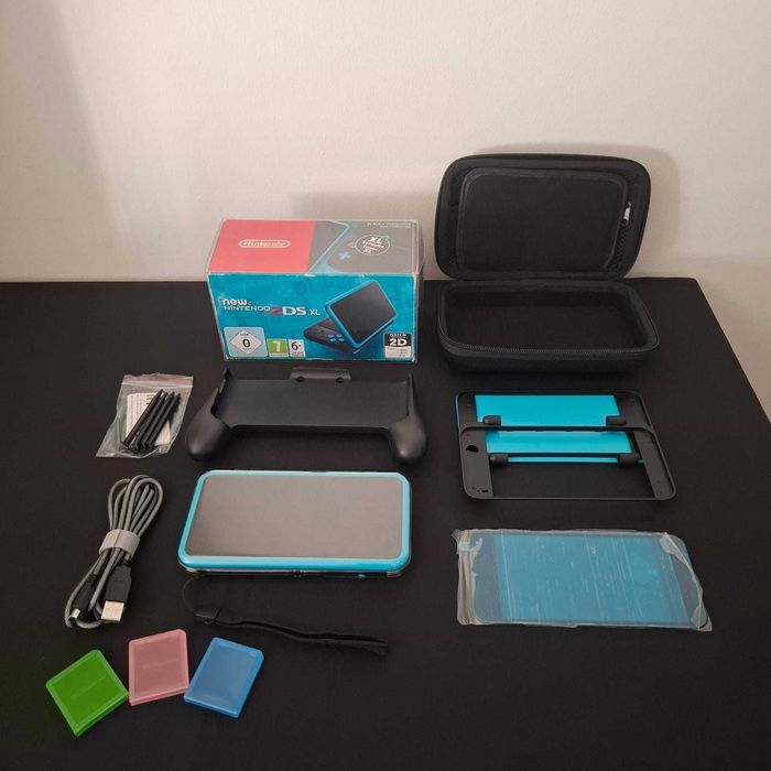 New 2DS XL recondicionada, com muitos extras