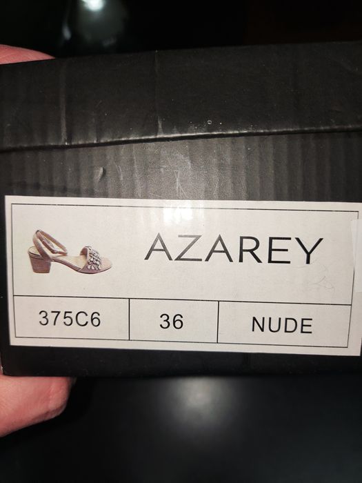 Sandálias Rosa/Nude com Brilhantes