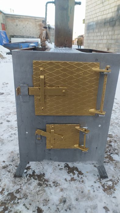 Піч буржуйка на дровах