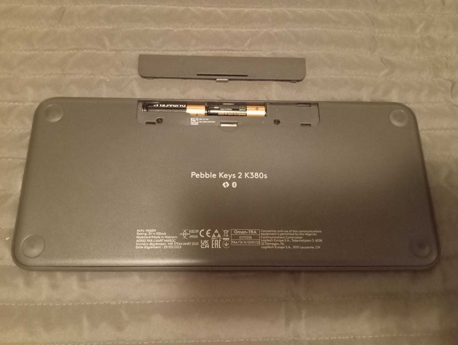 Pebble Keys 2 K380s Bluetooth Keyboard64738899364610121