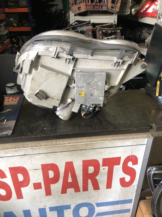 Farois Xenon Mercedes W203, 1* Série