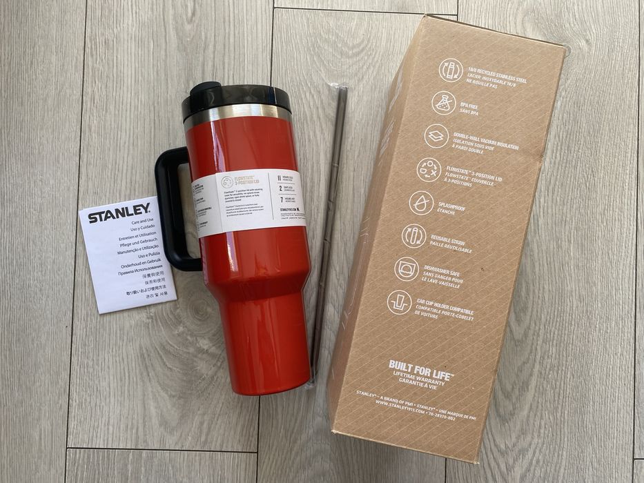 Stanley - Oryginalny Kubek termiczny Quencher H2.0 FlowState Tumbler (1.18L) Czerwony połysk
