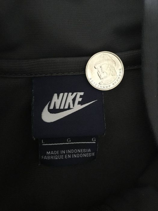 Nike track jacket  кофта на замку  розмір L  стан ідеальний