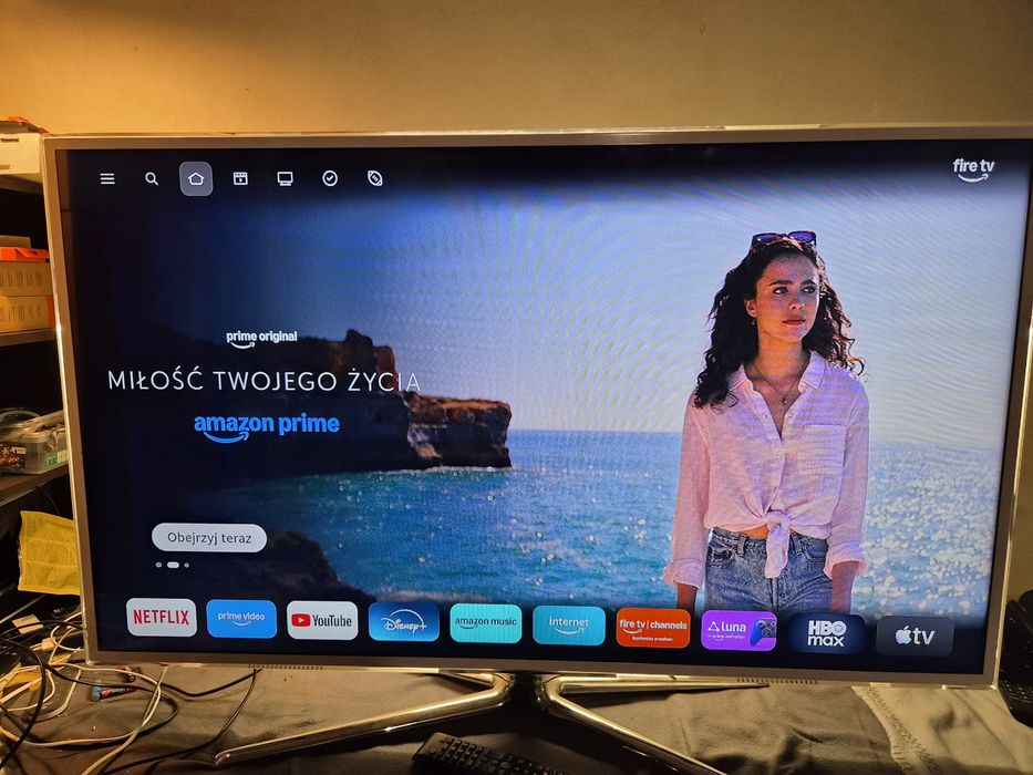 Telewizor LED Samsung 50"+Amazon FireTv Stick, SmartTv, Wi-Fi, Netflix, YouTube, Disney, HBOmax.