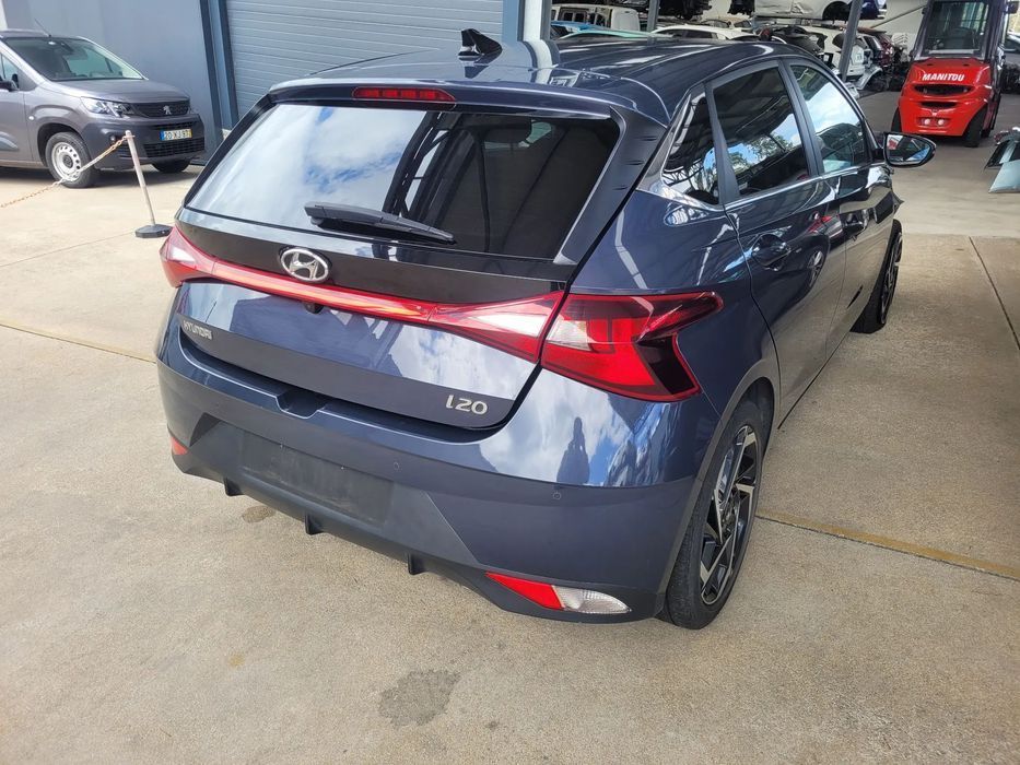 Hyundai I20 2023 para peças