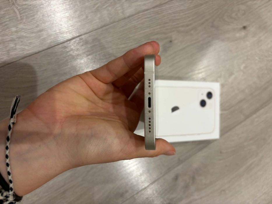 iPhone 13 128 GB White | Bardzo dobry stan | orginalne pudełko