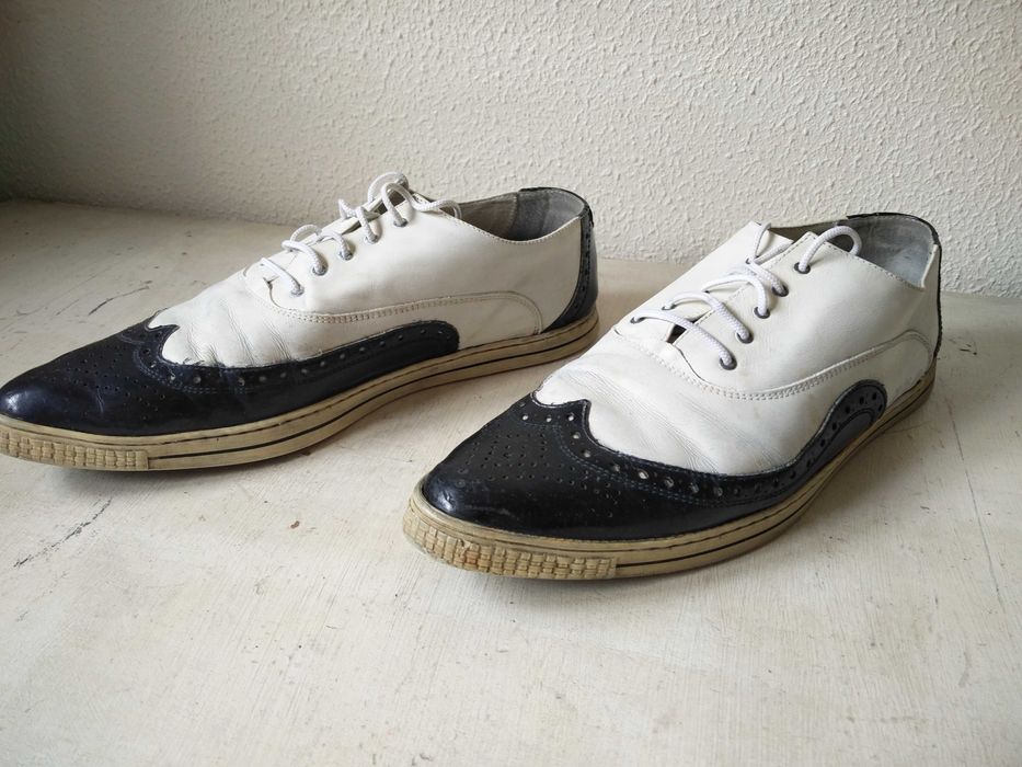 Sapatos tipo anos 20 da Rebbel::N44