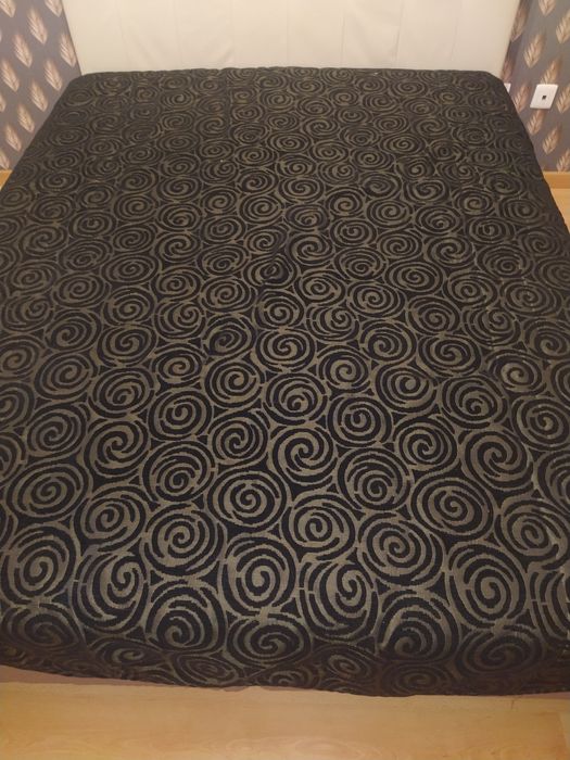 Colcha e bandas cortinados