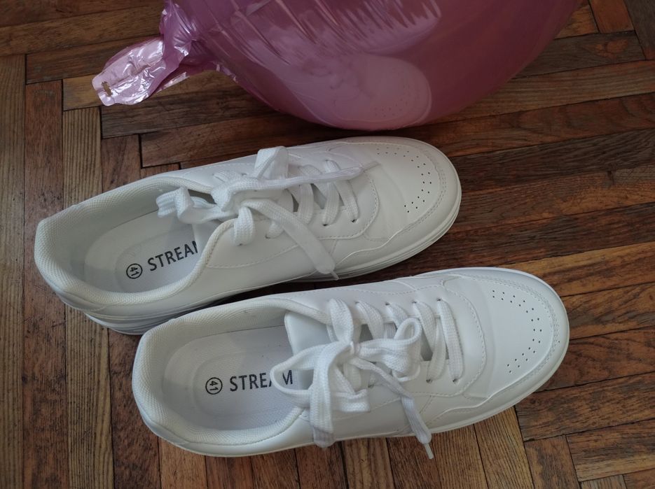 Білі кеди, жіночі, 41 розмір