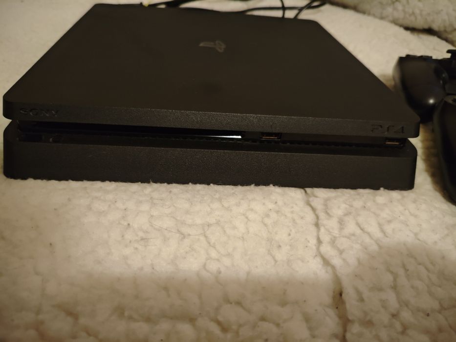 Ps4 com 2 comandos