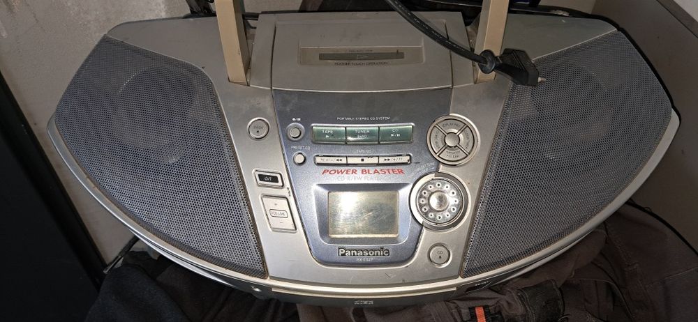 Boombox radioodtwarzacz cd kaseta panasonic RX-ES27