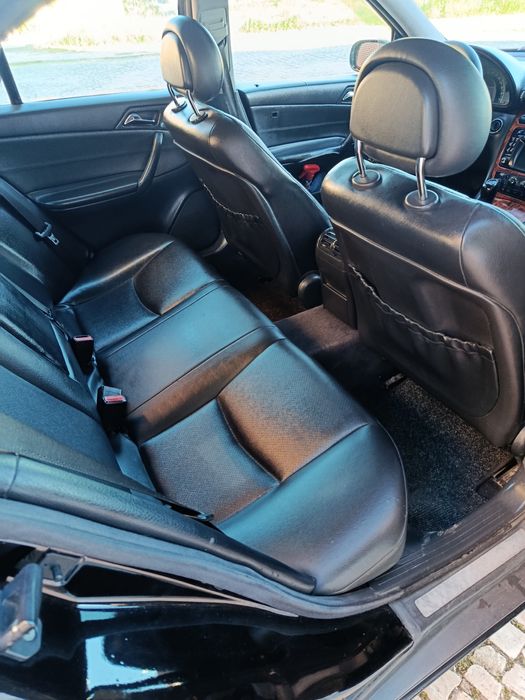 Mercedes -Benz C200 CDI Caixa de 6velocidades em muito bom estado !!!