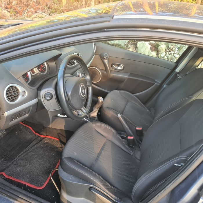 Renault Clio 1.2 16v T  DOCS SUIÇOS