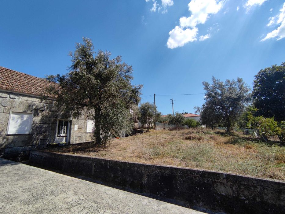 Moradia isolada em granito - Furtado