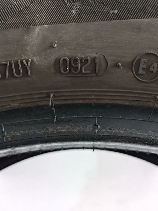 Opony letnie Continental 235/55R18