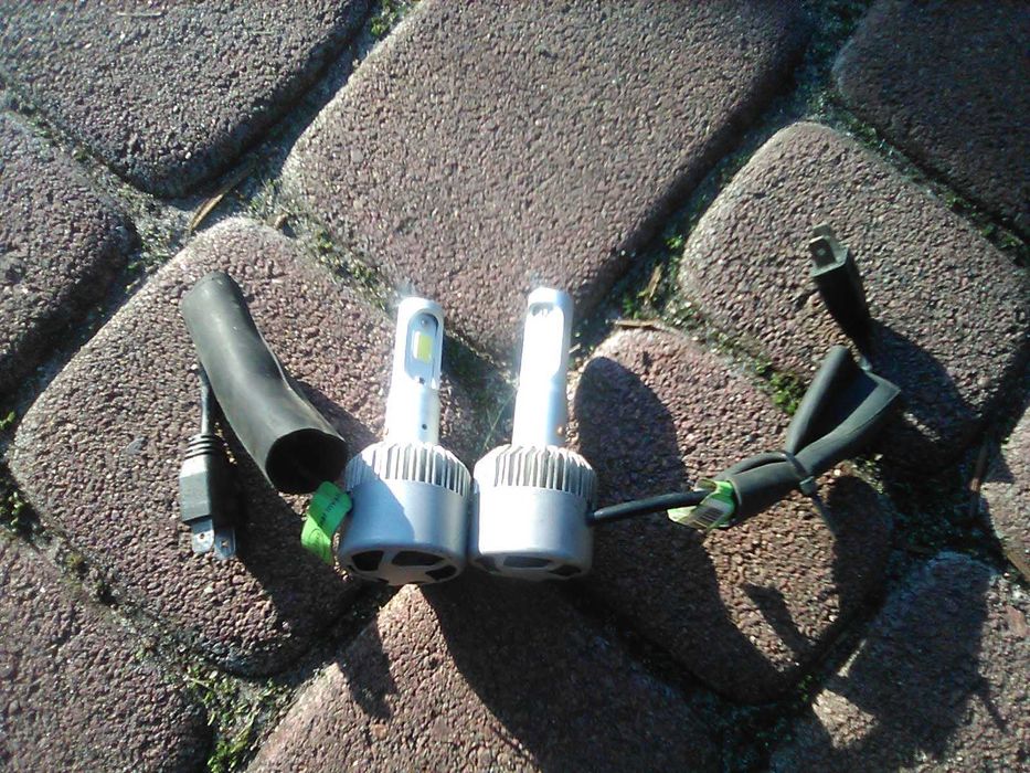 Автомобільні ЛЕД лампи олодженням (вентилятори-кулери), яскраве світло