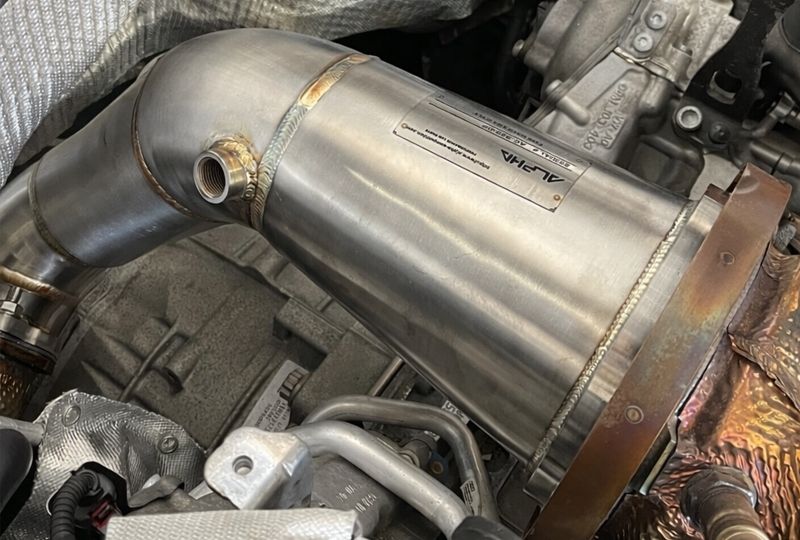 DOWNPIPE ALPHA COMPETITION PARA AUDI S4 / S5 B9 2016-2021 - 3.0 TFSI