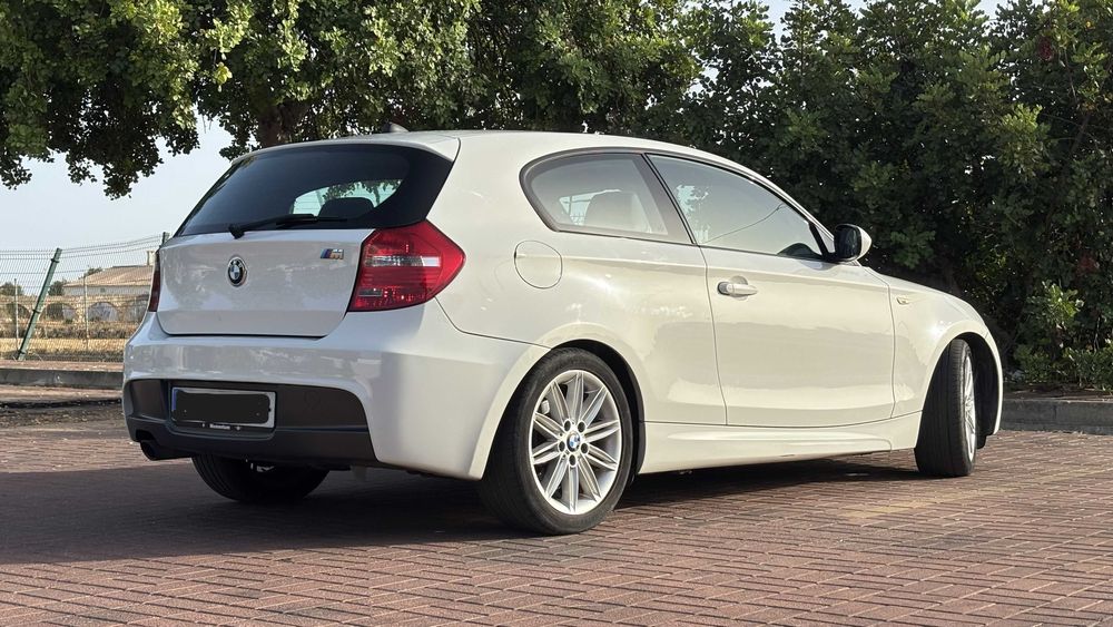 BMW 116d pack M / Diesel (Full extras)