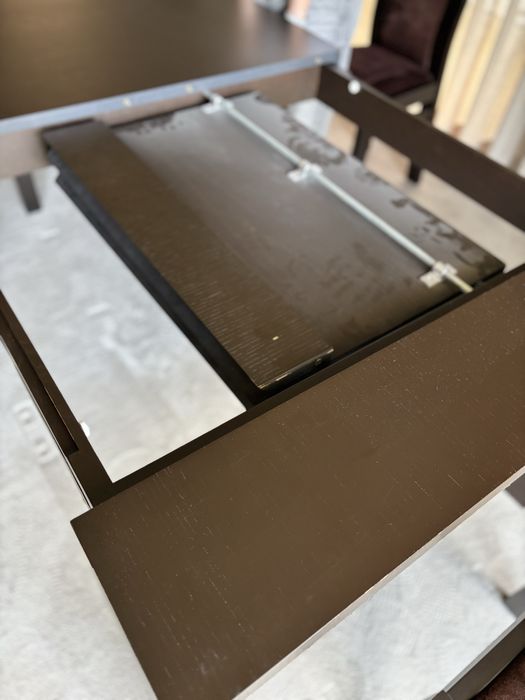 Mesa de jantar extensível (190/260cm) e 6 cadeiras - madeira e pele