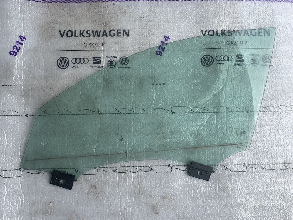 Audi A6 C7 szyba drzwi przod lewy podwojna 17r