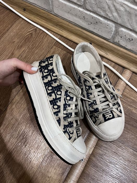 Кеди dior(потребують хімчістки)