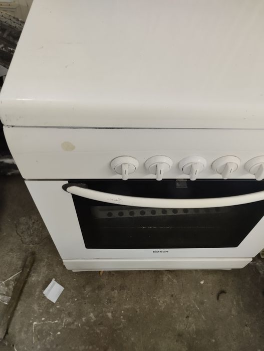 Продається газова плита Бош