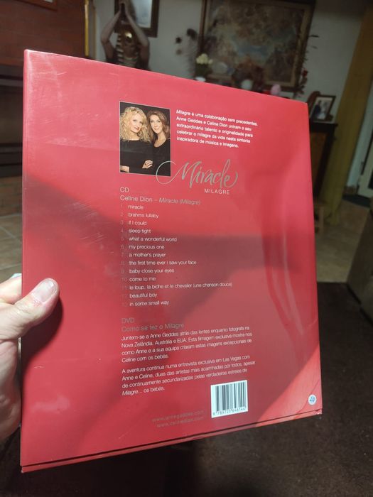 Livro Milagre Mirande celebração de uma nova vida CD/DVD