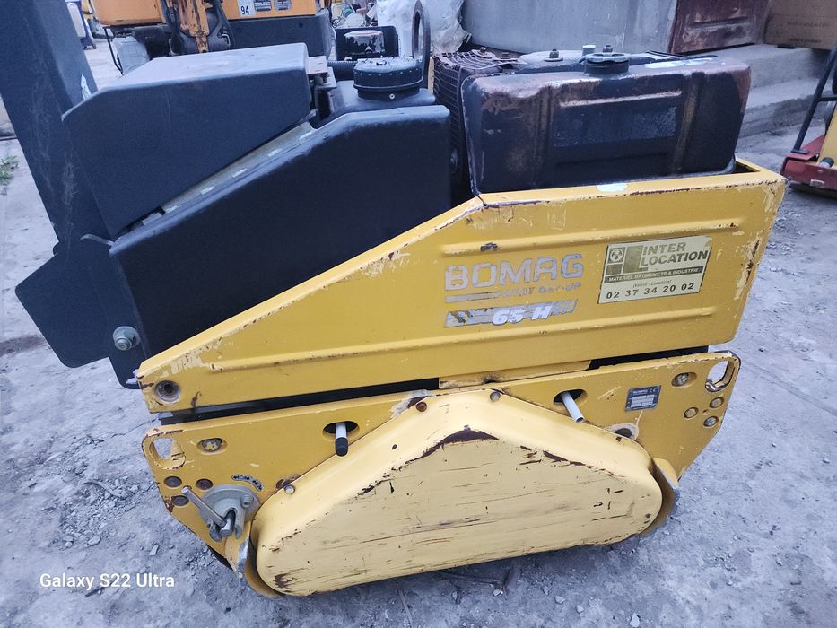 Дорожній каток Bomag